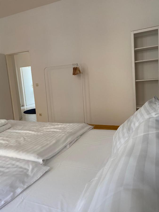 N70Appartments Wina Bagian luar foto