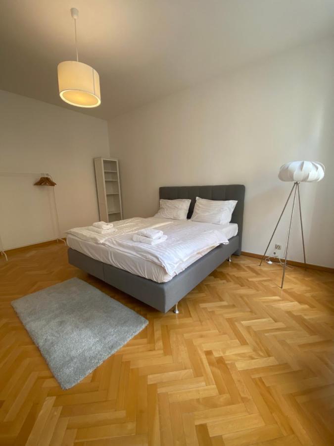 N70Appartments Wina Bagian luar foto
