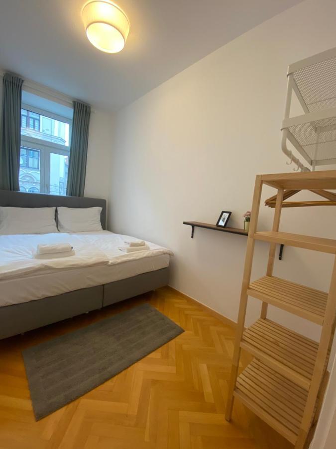 N70Appartments Wina Bagian luar foto