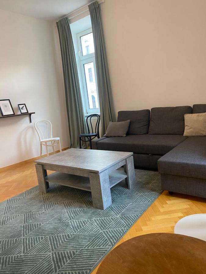 N70Appartments Wina Bagian luar foto