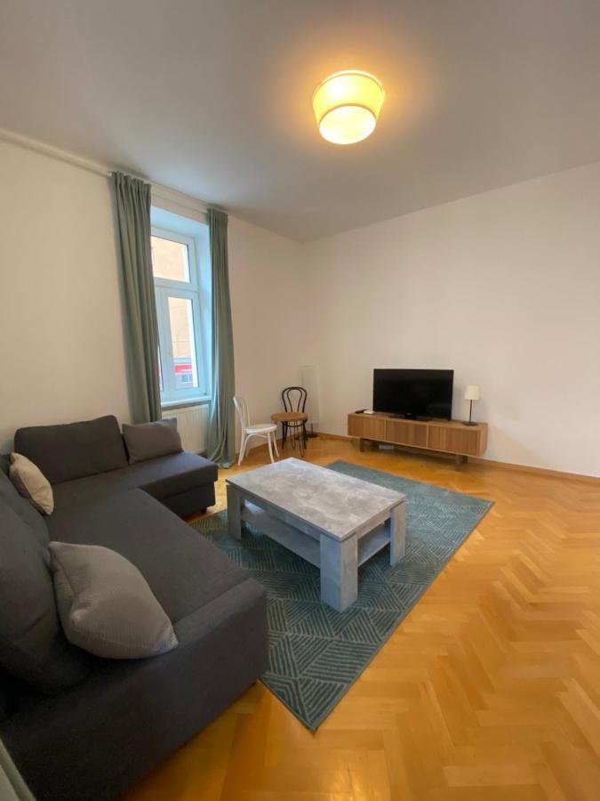 N70Appartments Wina Bagian luar foto