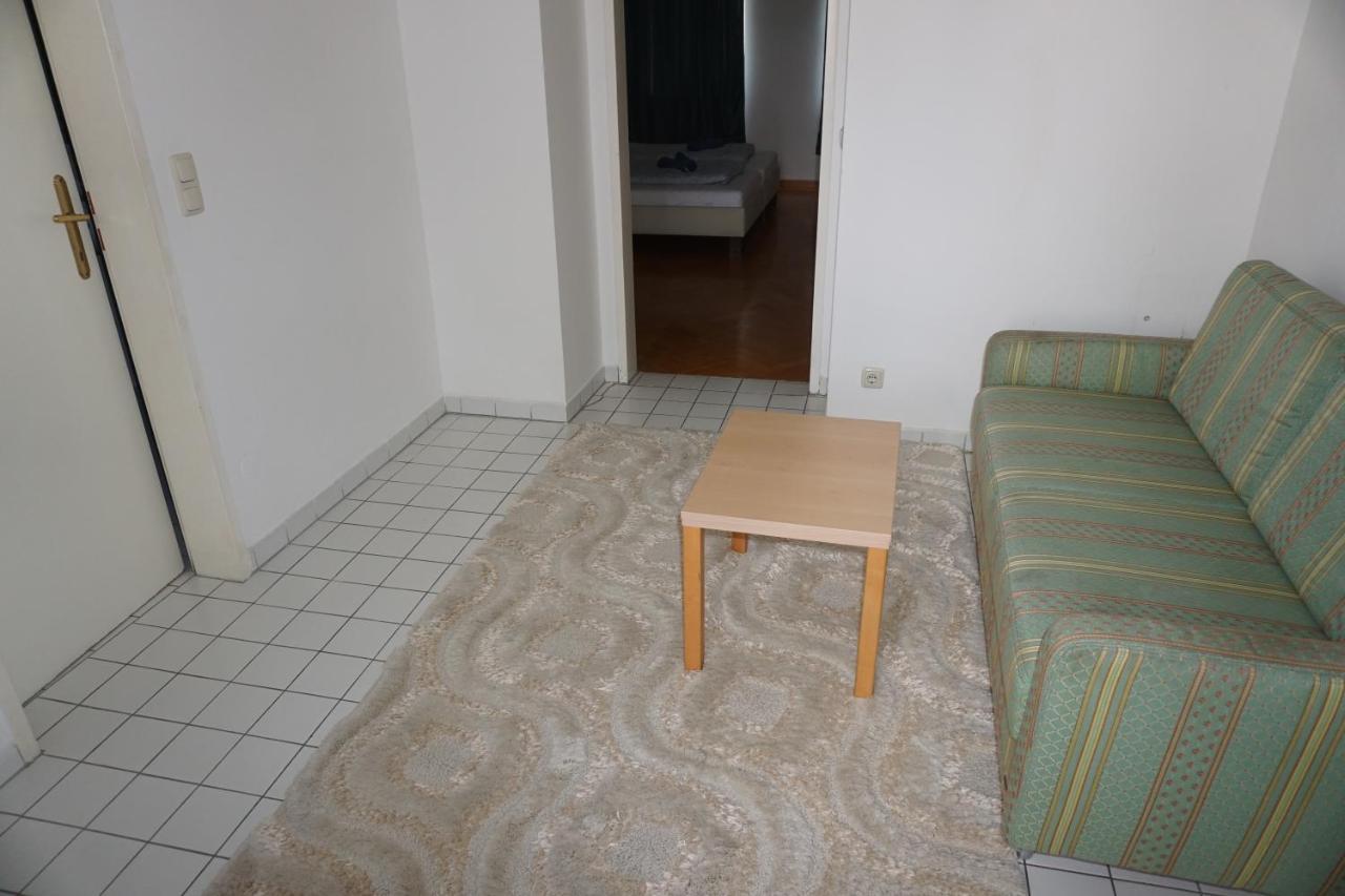 N70Appartments Wina Bagian luar foto