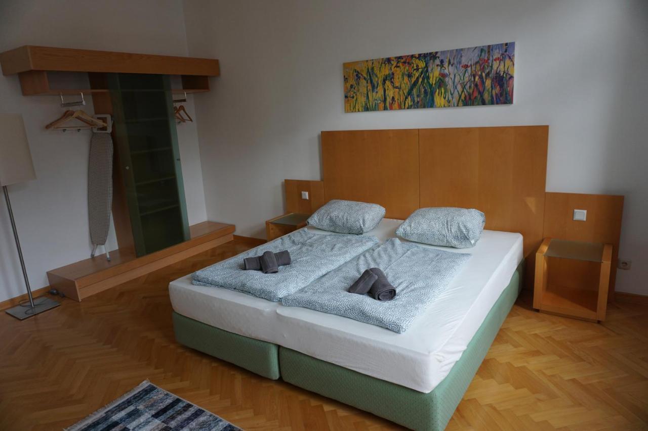 N70Appartments Wina Bagian luar foto